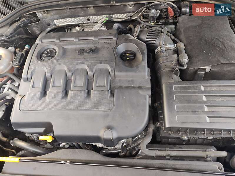 Универсал Skoda Octavia 2016 в Жовкве
