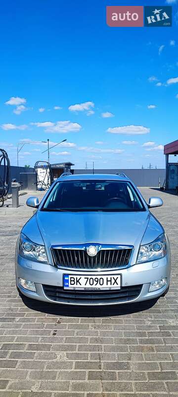 Универсал Skoda Octavia 2009 в 