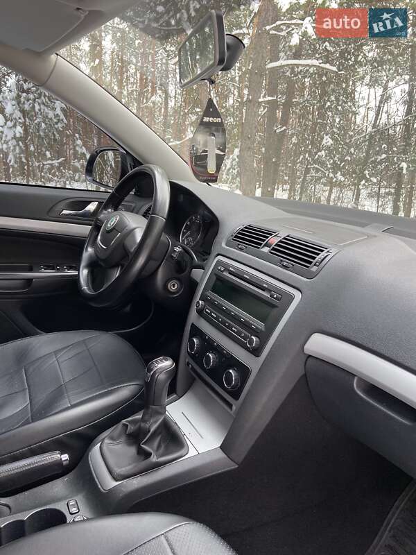 Лифтбек Skoda Octavia 2012 в Шостке