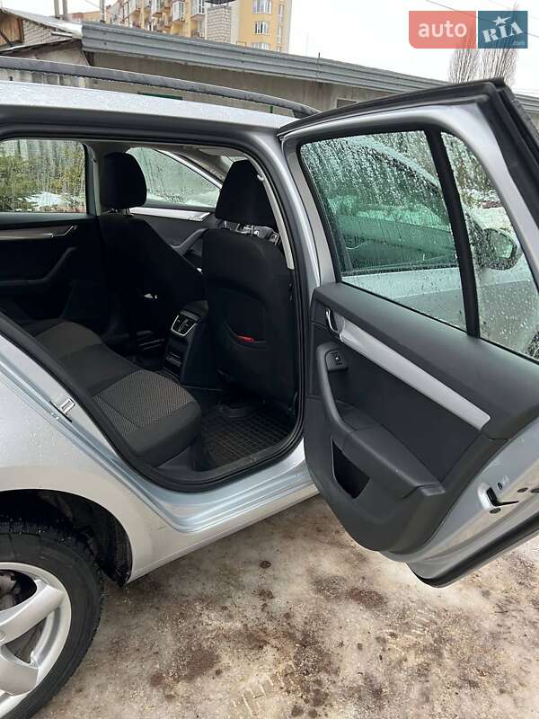 Универсал Skoda Octavia 2014 в Житомире