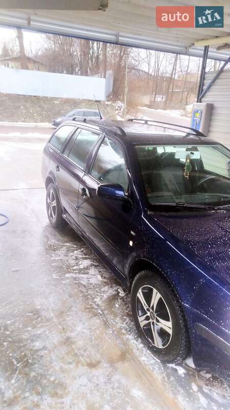 Универсал Skoda Octavia 2003 в Бориславе