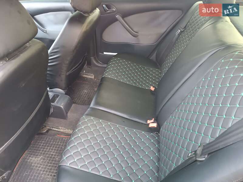 Ліфтбек Skoda Octavia 2006 в Синельниковому