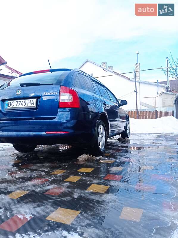 Універсал Skoda Octavia 2012 в Буську