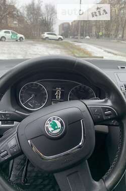 Універсал Skoda Octavia 2012 в Дніпрі