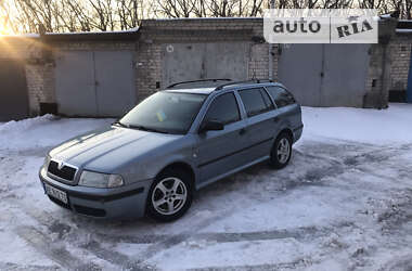 Универсал Skoda Octavia 2003 в Днепре