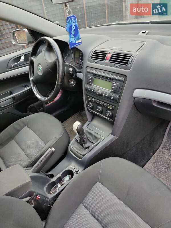 Универсал Skoda Octavia 2007 в Малой Виске
