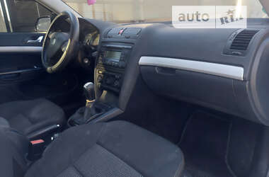 Лифтбек Skoda Octavia 2006 в Тячеве