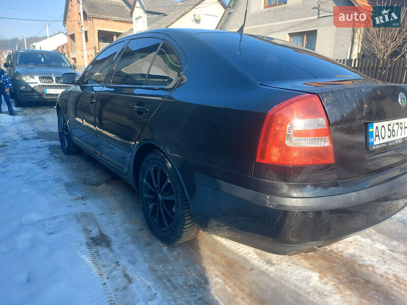 Ліфтбек Skoda Octavia 2006 в Тячеві