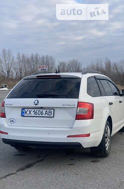 Універсал Skoda Octavia 2014 в Харкові