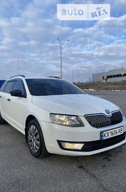 Універсал Skoda Octavia 2014 в Харкові