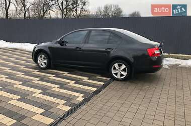 Лифтбек Skoda Octavia 2013 в Сваляве