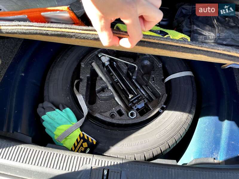 Універсал Skoda Octavia 2012 в Каневі