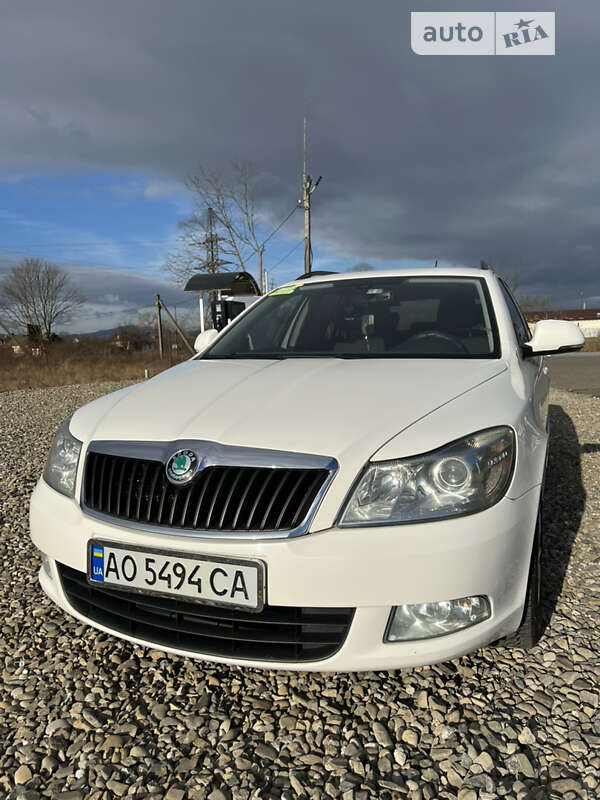 Універсал Skoda Octavia 2012 в Тячеві
