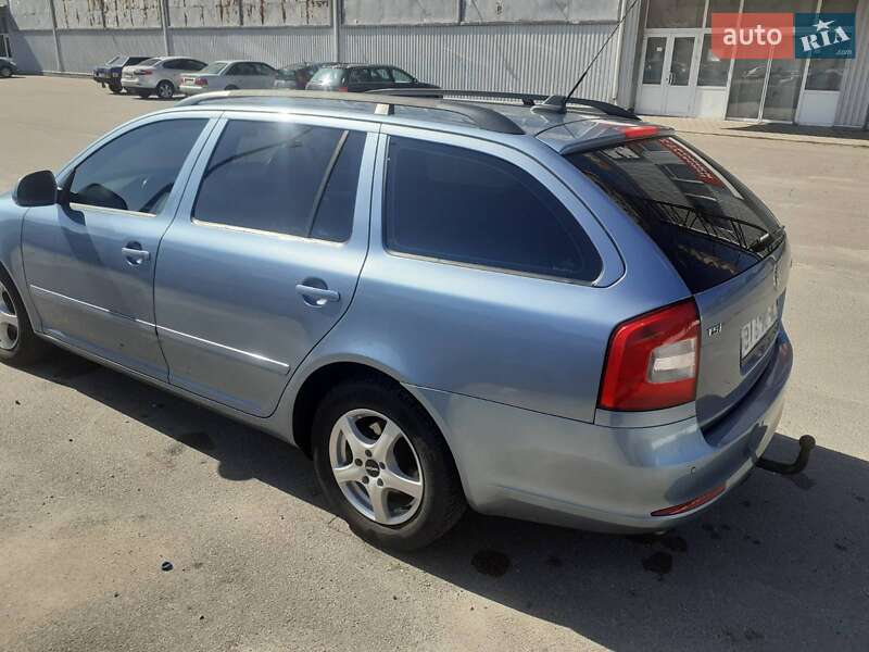 Універсал Skoda Octavia 2010 в Полтаві