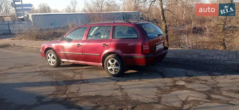 Универсал Skoda Octavia 2000 в Киеве