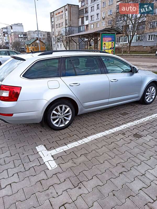 Універсал Skoda Octavia 2015 в Шептицькому