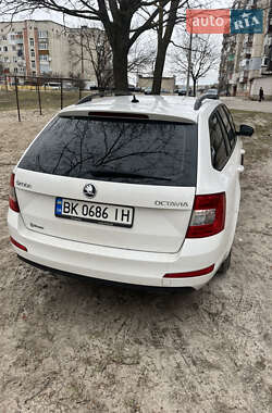 Универсал Skoda Octavia 2016 в 