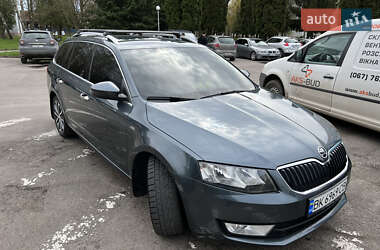 Универсал Skoda Octavia 2015 в Ровно