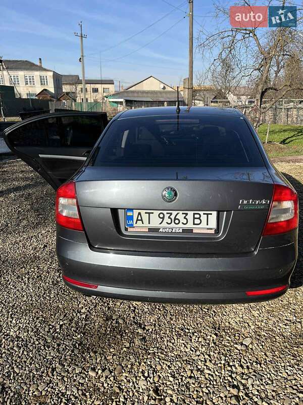 Лифтбек Skoda Octavia 2011 в Ивано-Франковске