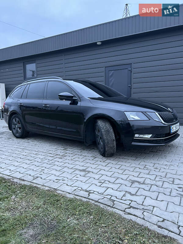 Универсал Skoda Octavia 2017 в Львове
