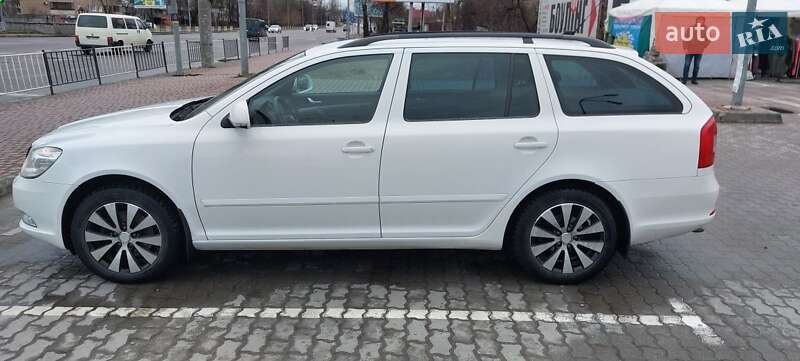 Универсал Skoda Octavia 2009 в Буске