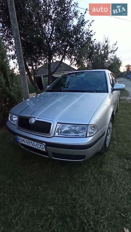 Лифтбек Skoda Octavia 2006 в Лебедине