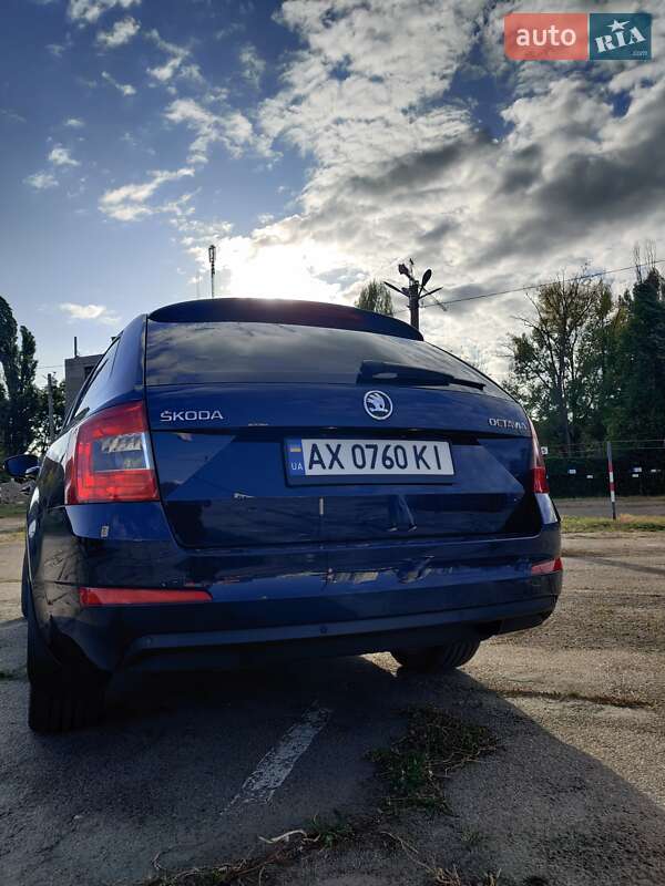 Универсал Skoda Octavia 2015 в Харькове