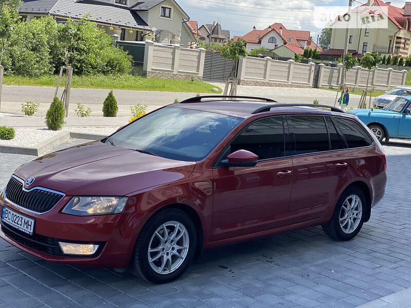Универсал Skoda Octavia 2015 в Трускавце
