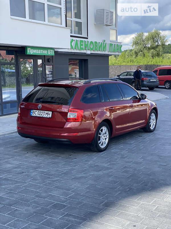 Универсал Skoda Octavia 2015 в Трускавце
