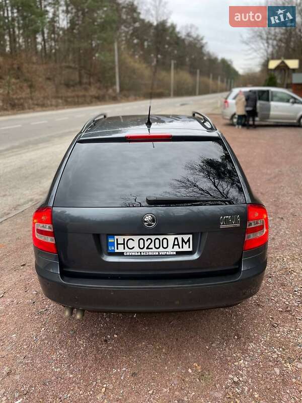 Універсал Skoda Octavia 2008 в Яворові