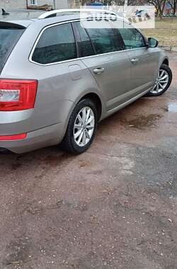 Универсал Skoda Octavia 2013 в Овруче