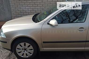 Лифтбек Skoda Octavia 2006 в Доброполье