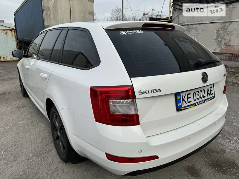 Универсал Skoda Octavia 2014 в Днепре