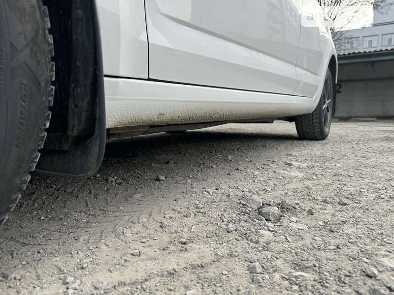 Универсал Skoda Octavia 2014 в Днепре