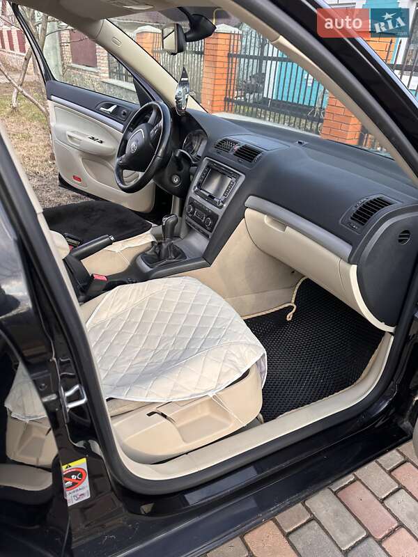 Универсал Skoda Octavia 2012 в Христиновке