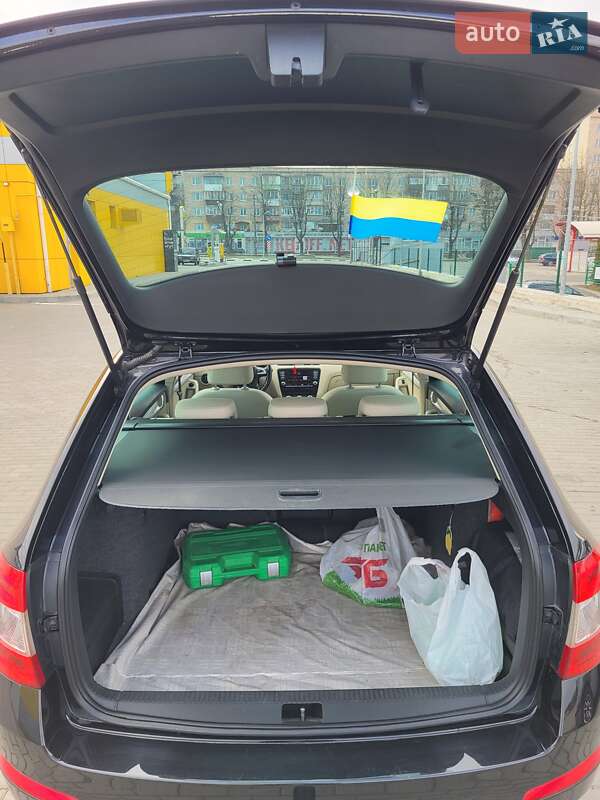 Универсал Skoda Octavia 2016 в Ровно