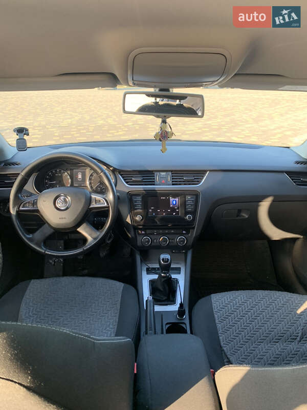 Універсал Skoda Octavia 2014 в Львові фото 23 Універсал Skoda Octavia 2014 в Львові