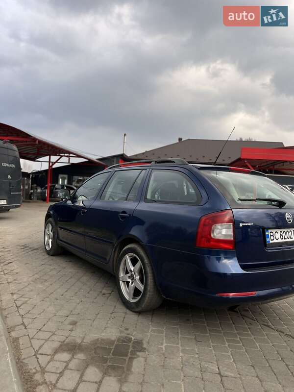 Універсал Skoda Octavia 2010 в Яворові