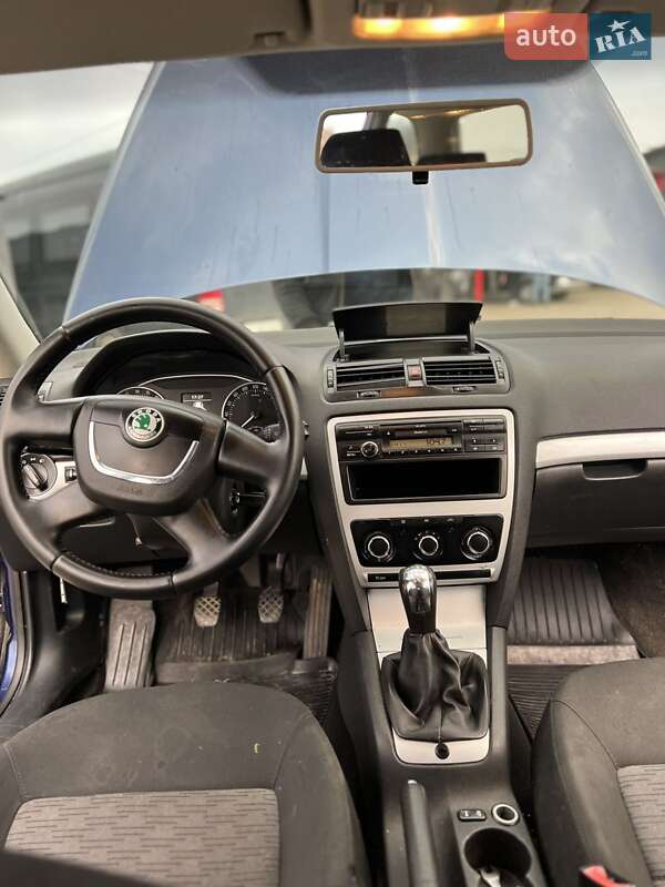 Універсал Skoda Octavia 2010 в Яворові