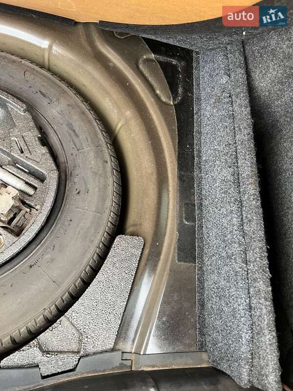 Универсал Skoda Octavia 2005 в Львове