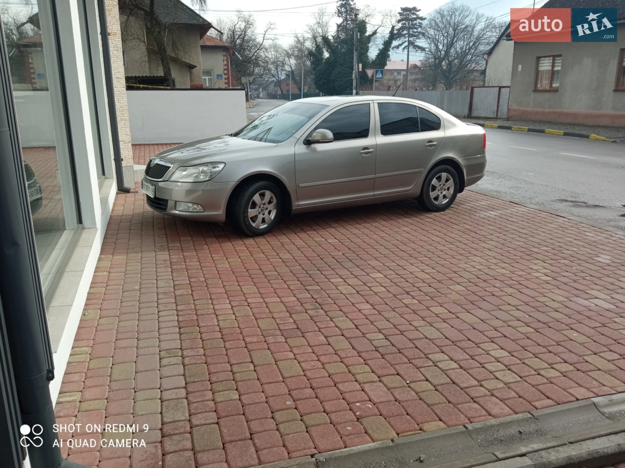 2010 Skoda Octavia - мініатюра 14