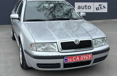 Ліфтбек Skoda Octavia 2003 в Харкові