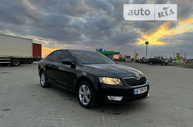 Лифтбек Skoda Octavia 2013 в Днепре