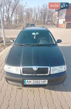 Универсал Skoda Octavia 2004 в Коростене