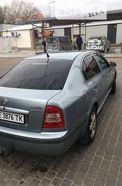 Лифтбек Skoda Octavia 2001 в Каменском