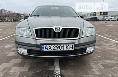 Лифтбек Skoda Octavia 2006 в Житомире