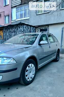 Універсал Skoda Octavia 2008 в Харкові