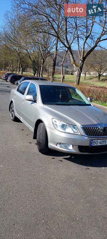 Седан Skoda Octavia 2011 в Тернополі