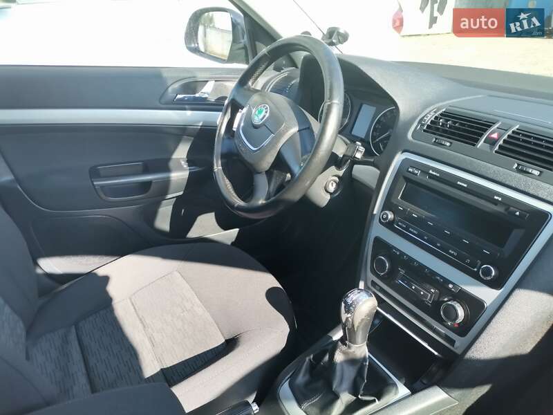 Універсал Skoda Octavia 2010 в Калуші
