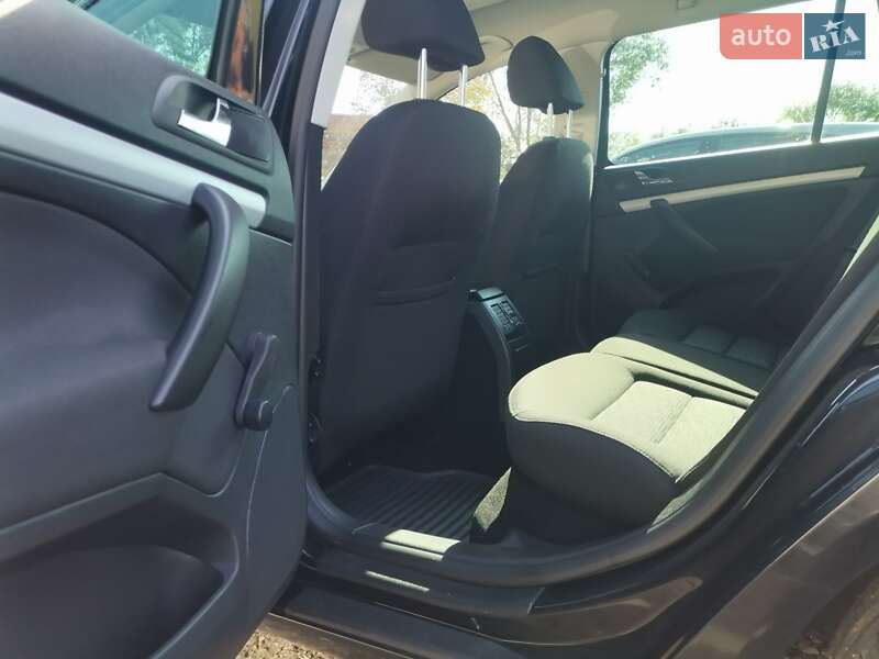 Універсал Skoda Octavia 2010 в Калуші